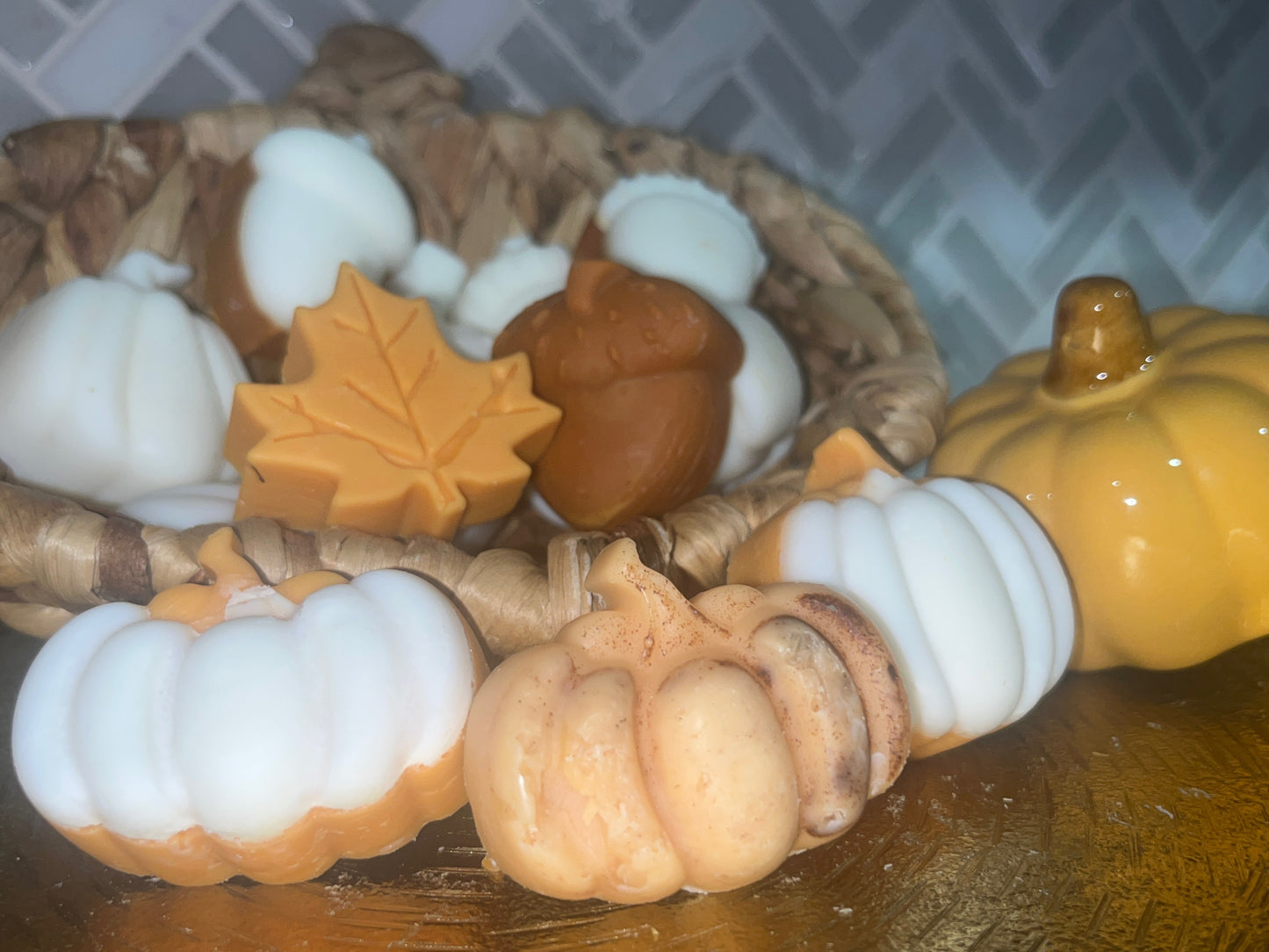 Fall wax melts